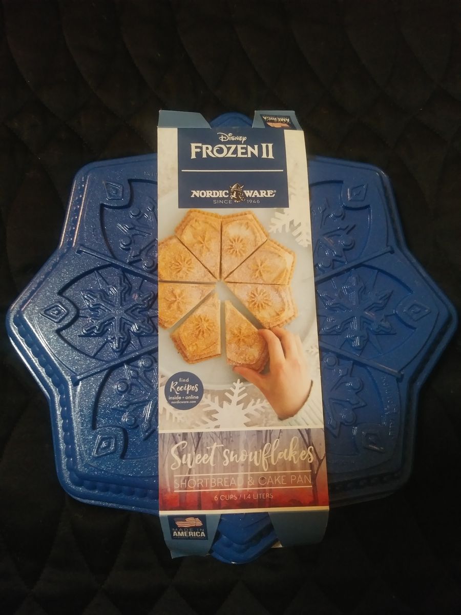 Cake pan nordicware