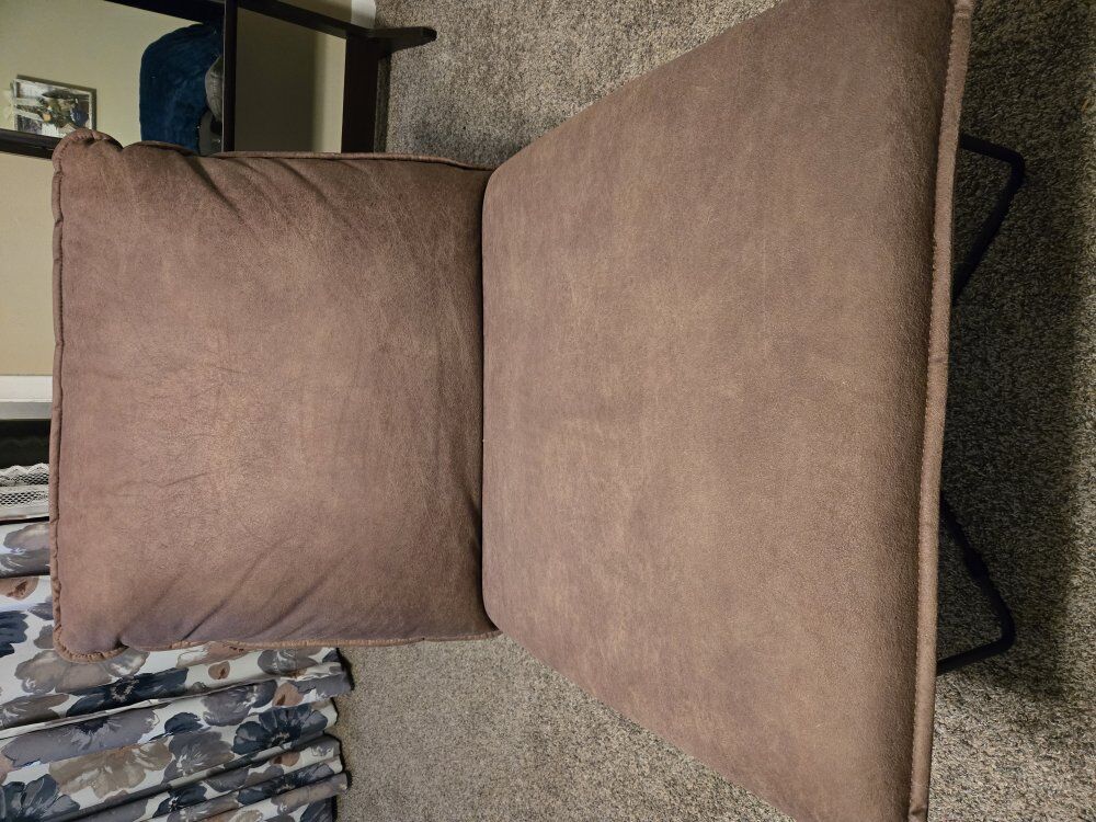 Brown microfiber cushion chair