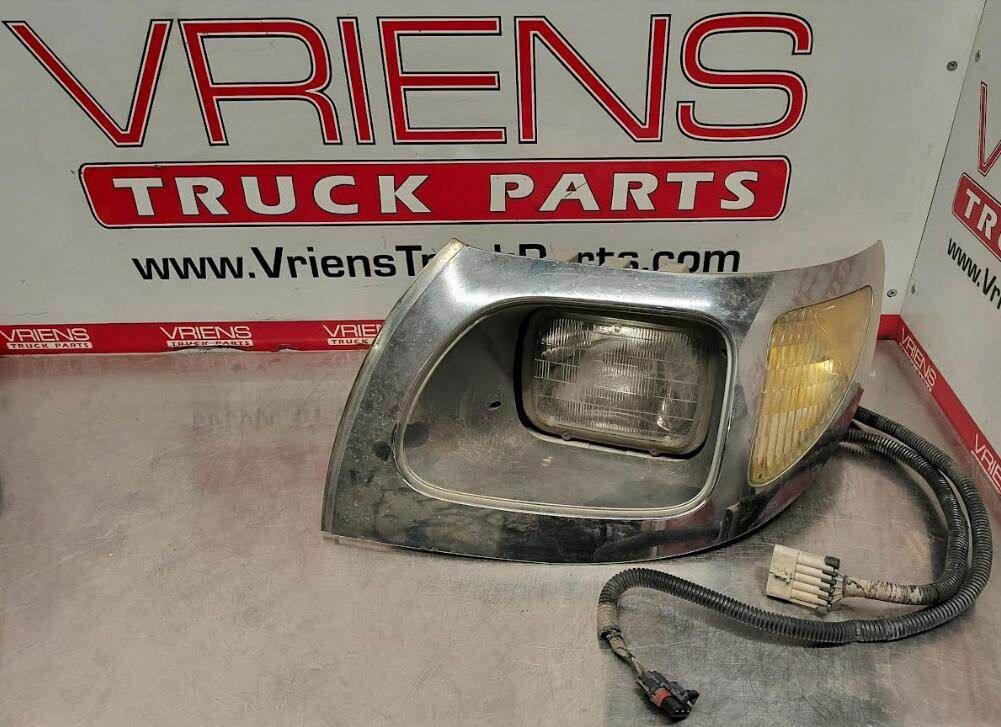 International 7400 Headlight Assembly