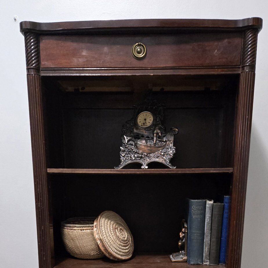 Mahogany bookcase