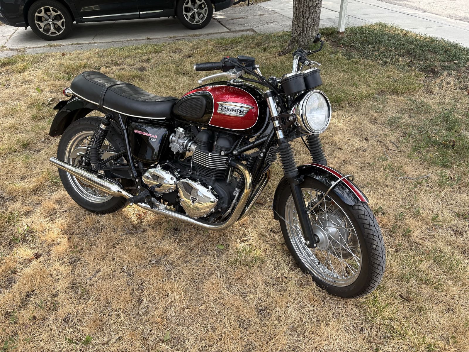 2016 Triumph Bonneville T100 - 11,527 Miles