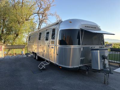 Airstream Classic Travel Trailer - 31’ bunk house