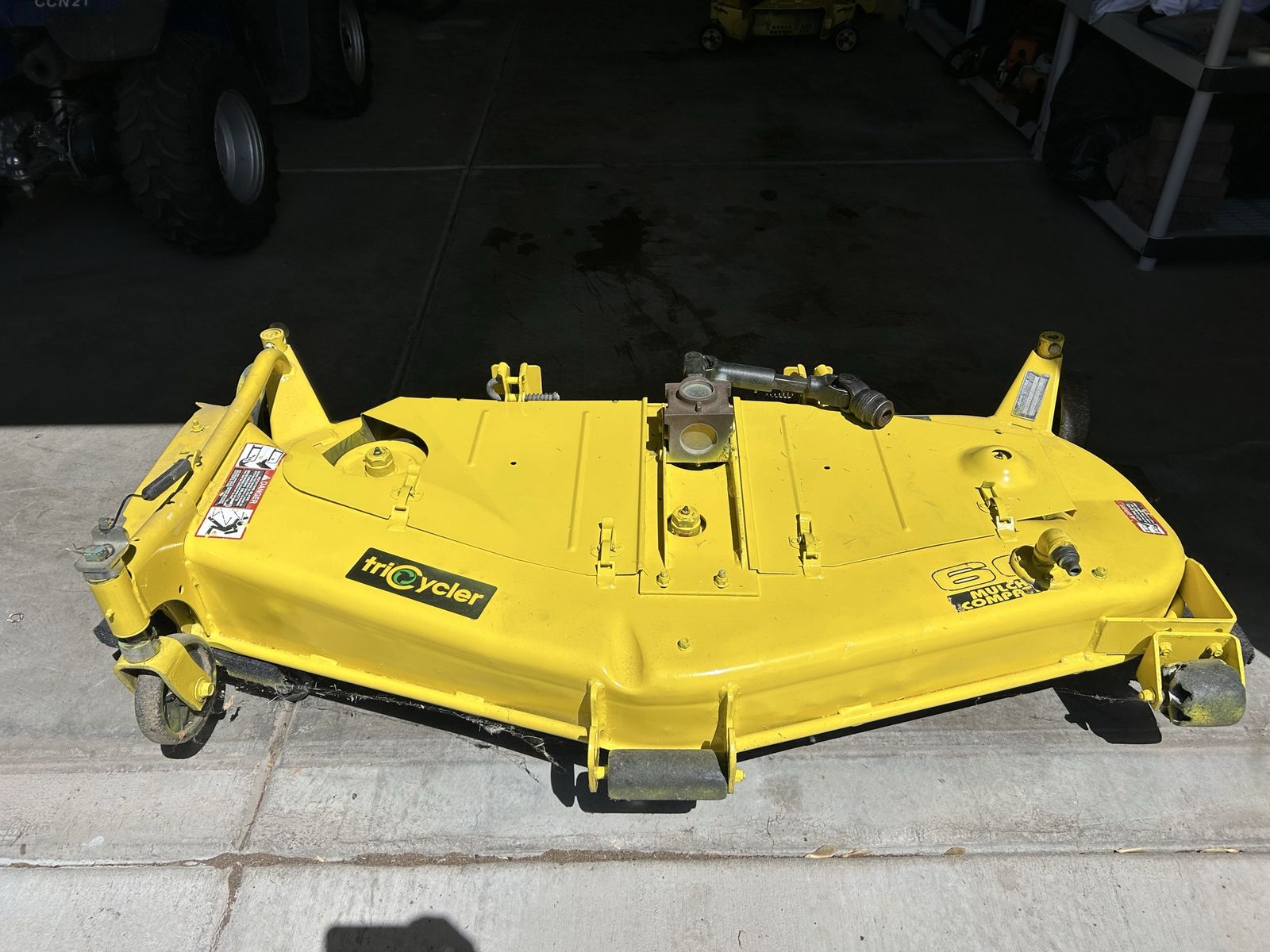 John Deere 60’ mulching mower deck