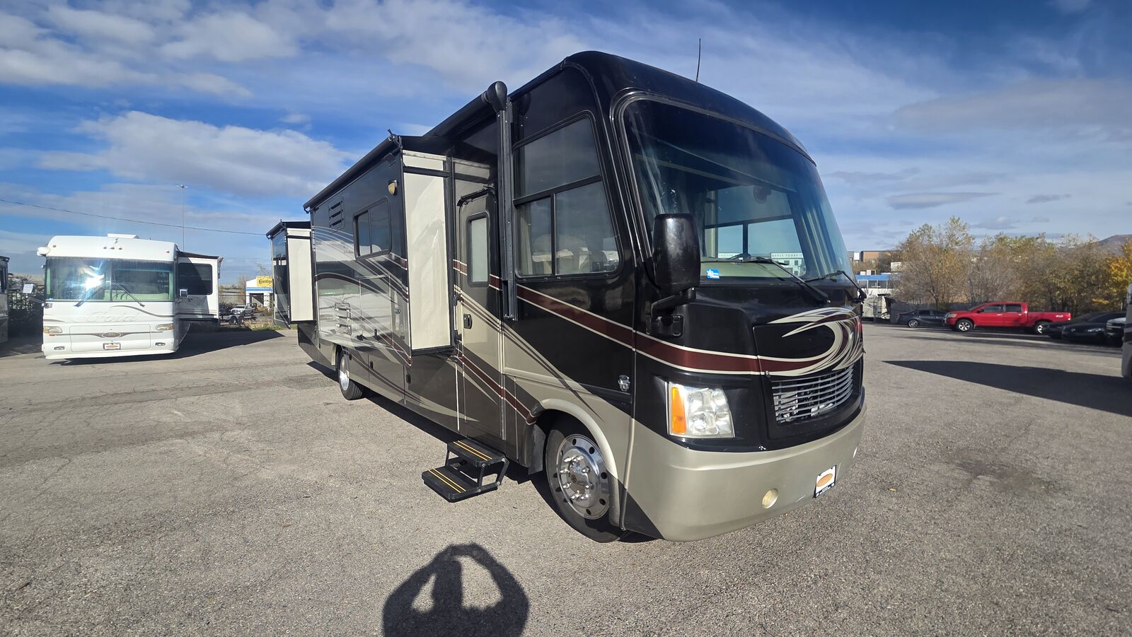 2013 Thor Motor Coach Challenger 37GT