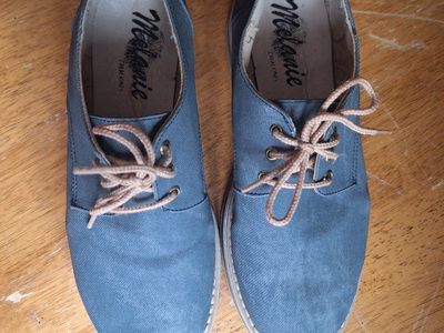 Melanie Size 7.5 Blue Synthetic Oxfords with Rubber Soles - Made in Mexico