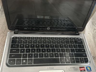 Old Antique HP Windows 7 Laptop No Charger No HDD Not Tested