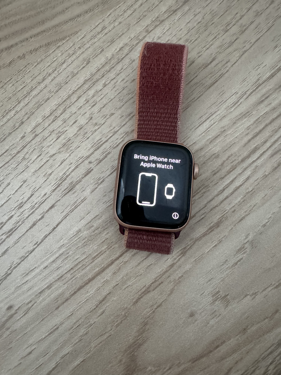 Apple Watch Series 7, Excellent Condition