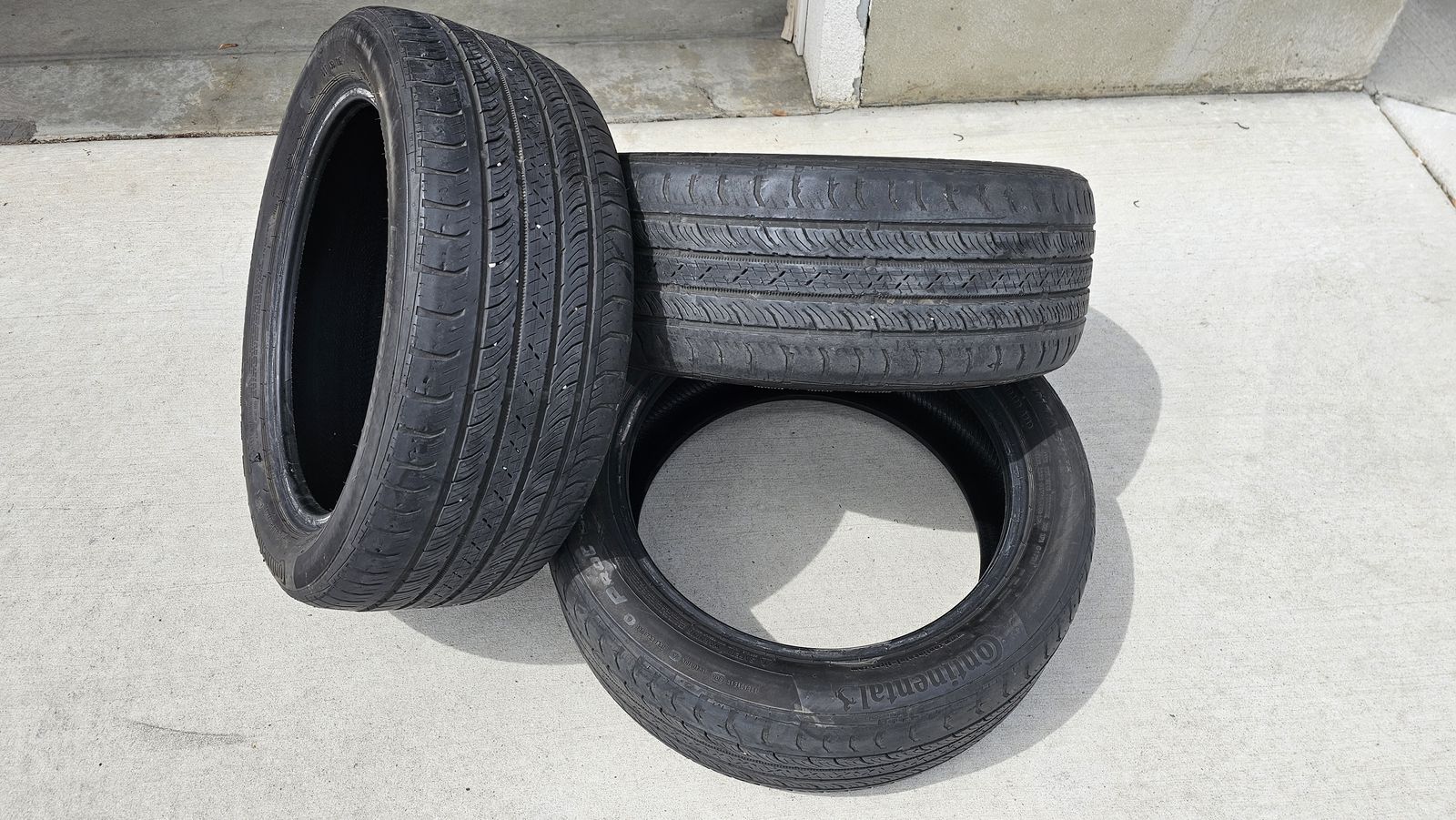 3 used tires 215/50/17