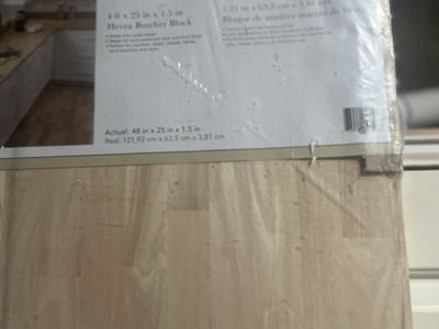 Hisense A/C and Allen + Roth