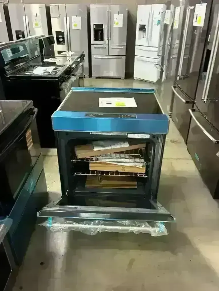 NEW KITCHENAID INDUCTION RANGE W AIR FRYER OVEN