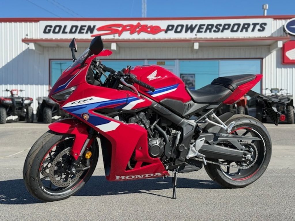 2025 Honda® CBR650R E-Clutch