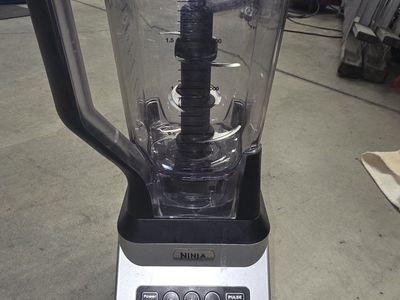 Ninja Professional Blender 1000W BL610 72 oz. Pitcher (Missing Lid Pour Spout Cap)