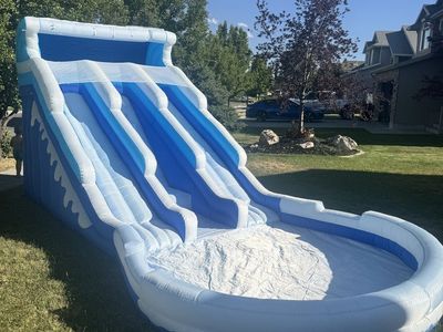 Tidal Wave Water Slide