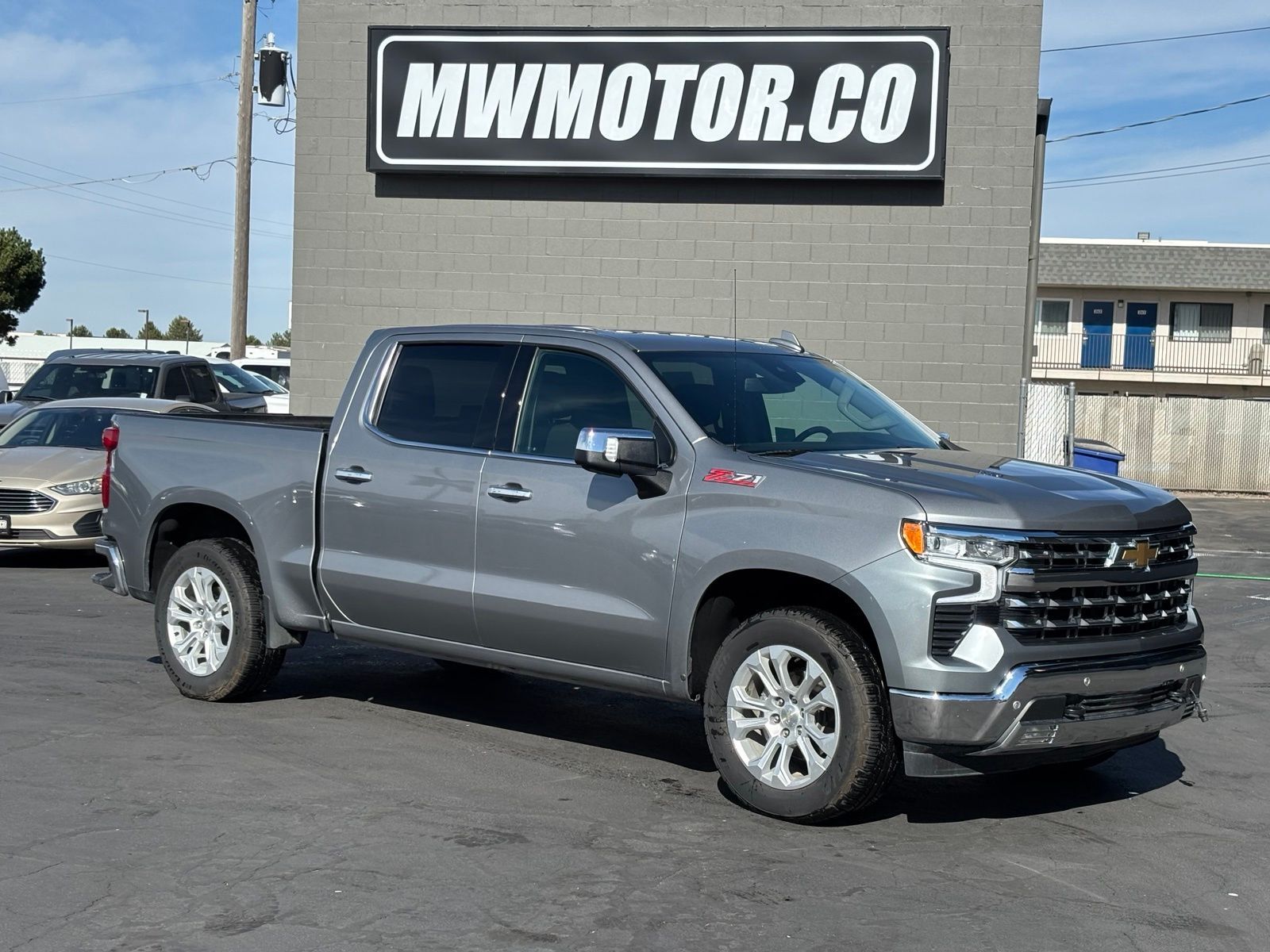 2023 Chevrolet Silverado 1500 LTZ