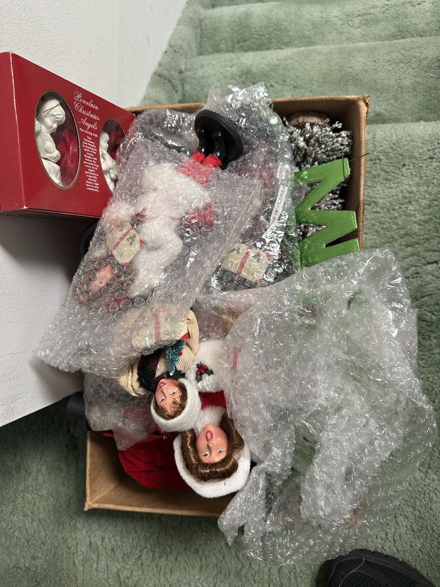 Christmas Decor Lot: Porcelain Angels, Caroler Dolls, Green 'M' & Festive Accents