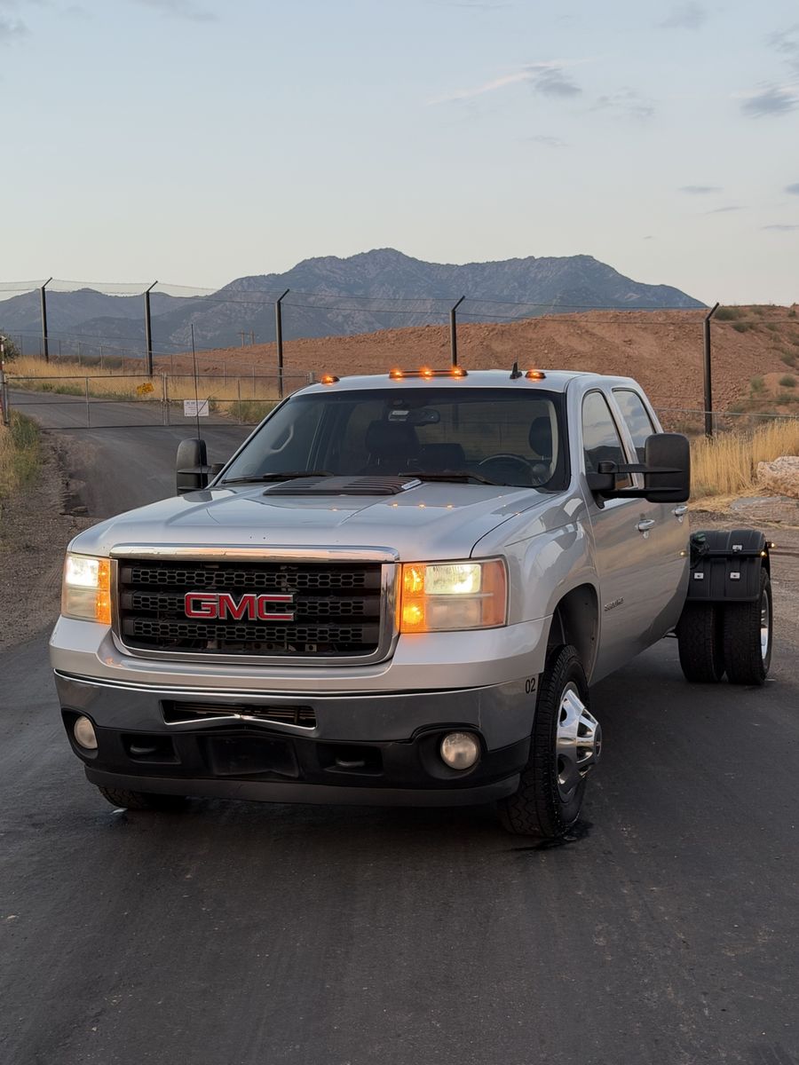 2011 GMC Sierra 3500HD SLT