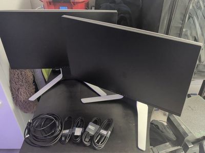 Two Alienware 25' Gaming Monitors with Stands and Cables used very little