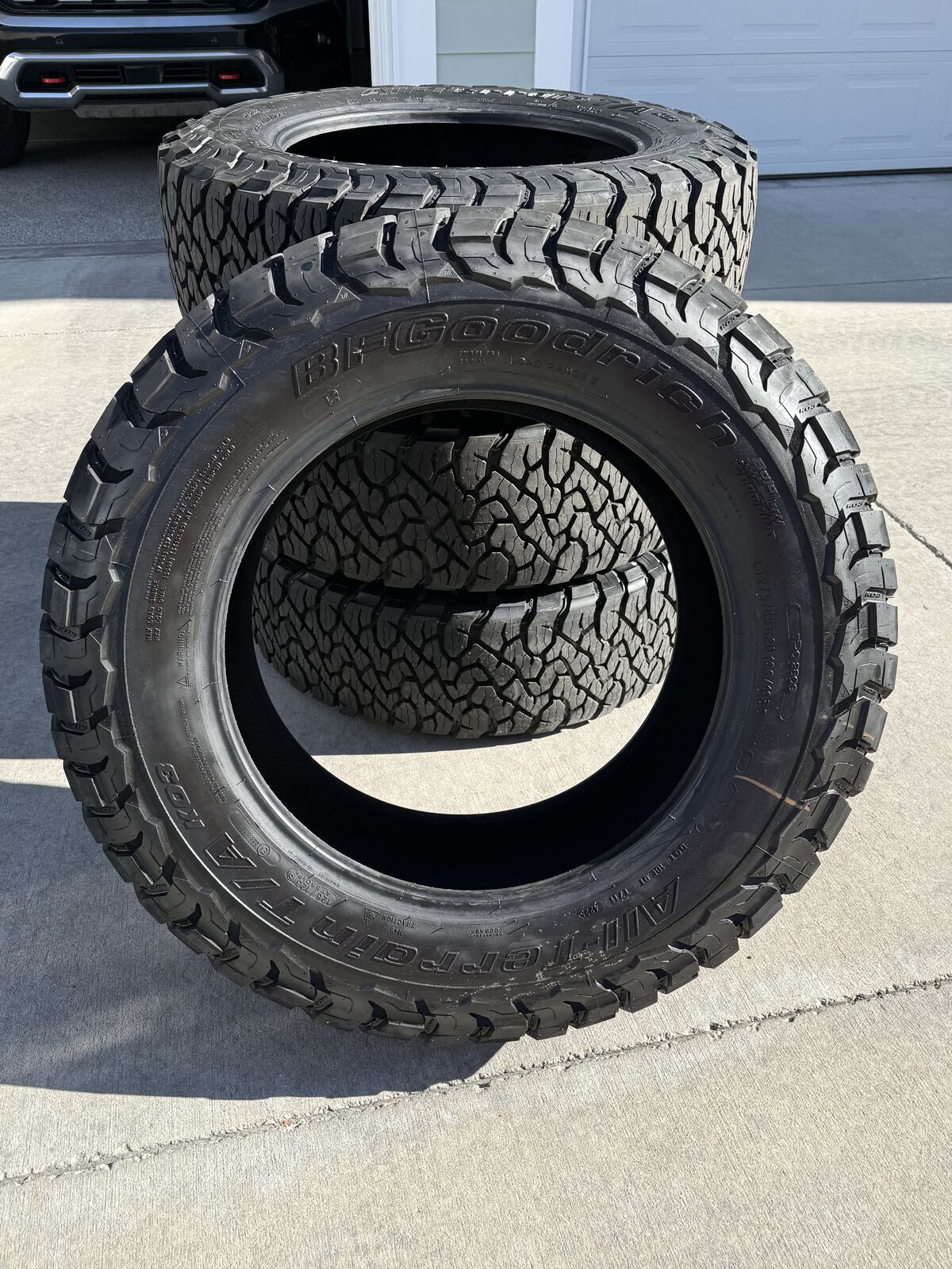 Brand new set of BFG 275/65r20