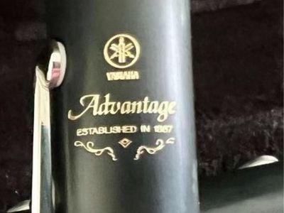 Yamaha Advantage Clarinet 200ADII with Case - Like New!!!