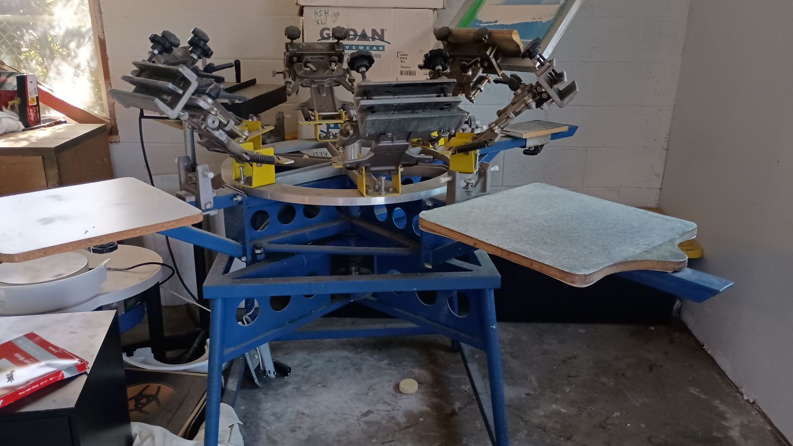 Screen printing set up