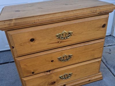 hardwood 3 drawers kids dresser