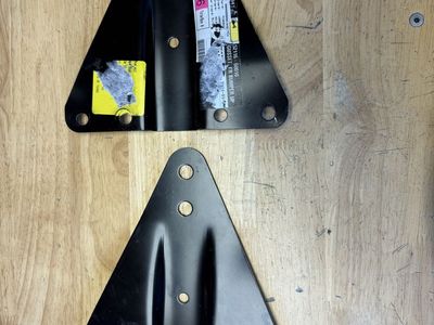 Toyota LandCruiser front bumper gusset (Set of 2) FJ40 FJ43