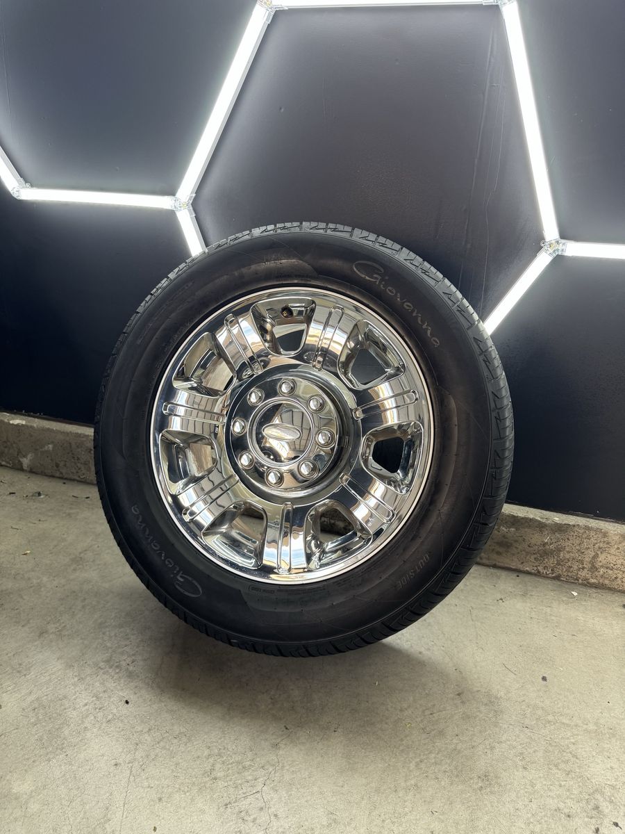 Trade F250/F350 wheels