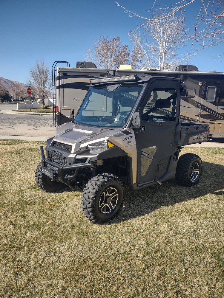 2015 Polaris Ranger Noth Star fully inclosed New tires