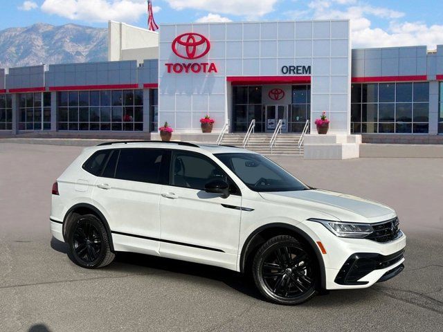 2022 Volkswagen Tiguan SE R-Line Black 4Motion