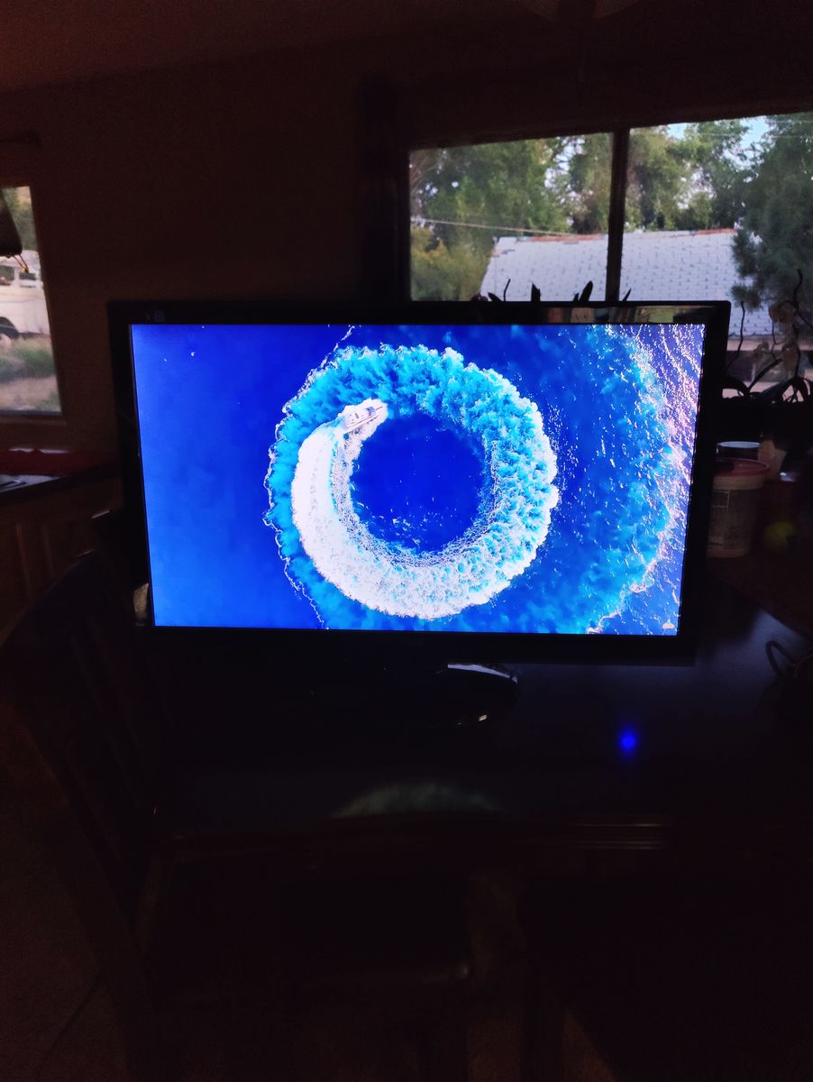 27" AOC E2752VH LED Monitor | HDMI | DVI | VGA | Audio In/Out | Bult-in Speakers