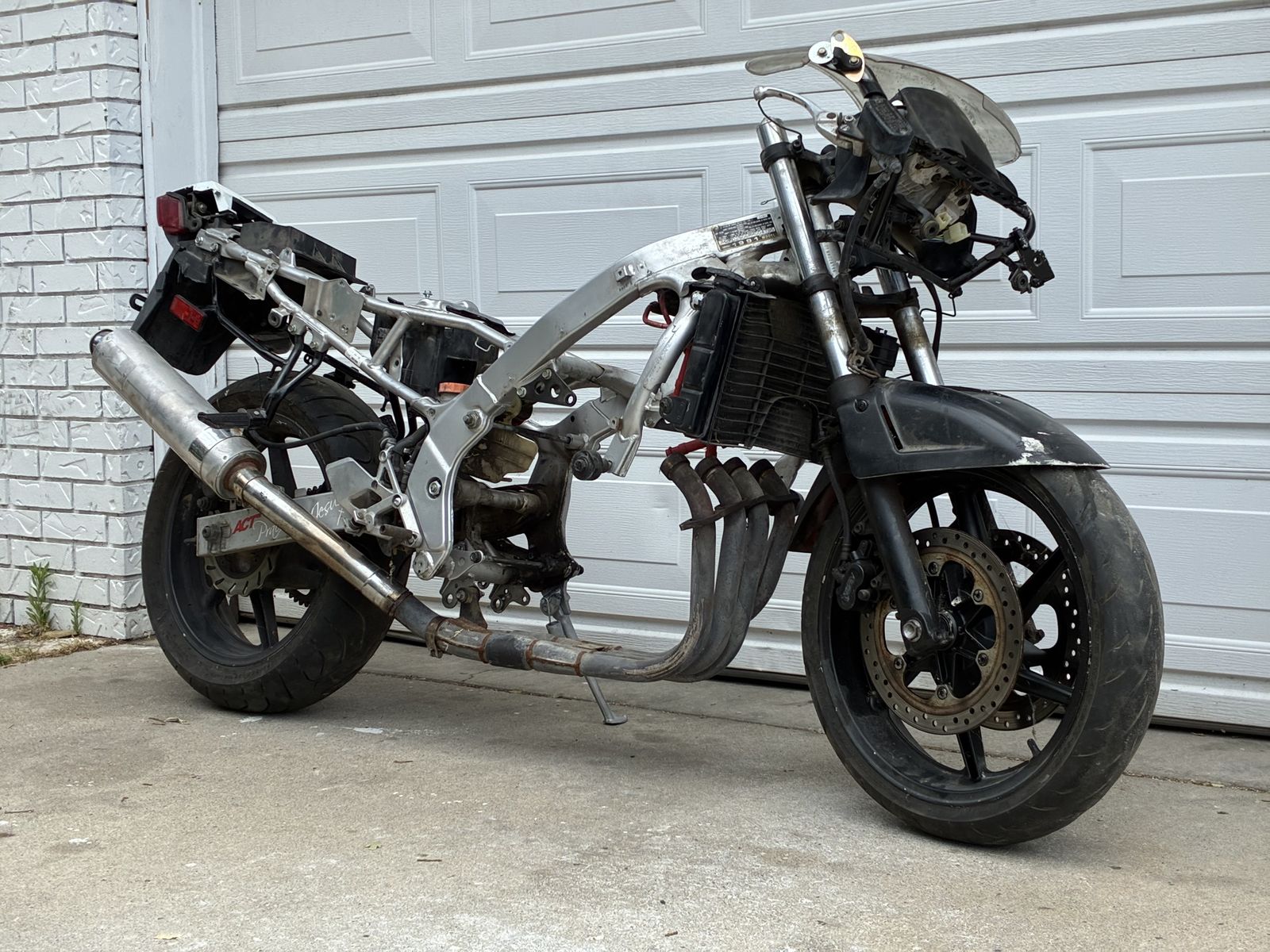 1991 Honda cbr600f2 *parts* *suspension brakes wheels electronics* will sell parts or whole