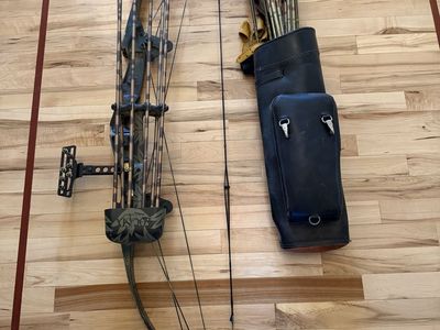 Bear Compound Bow with Arrows