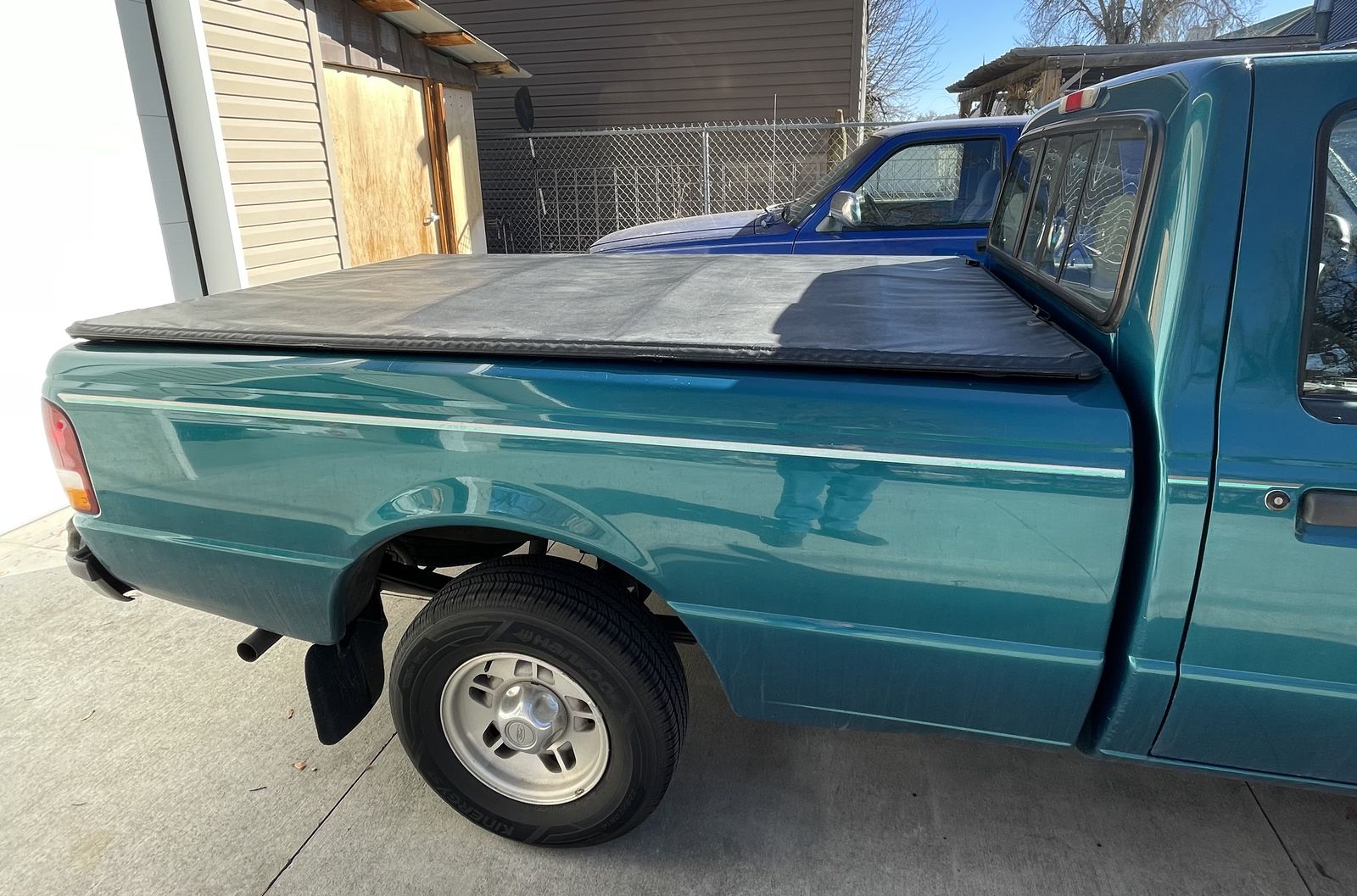 Ford Ranger Tonneau Cover