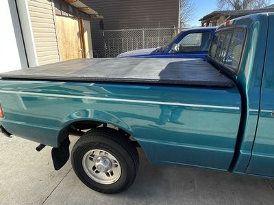 Ford Ranger Tonneau Cover