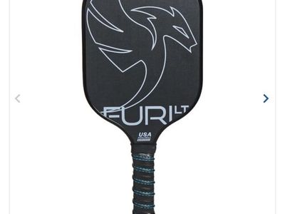 Pickleball paddle