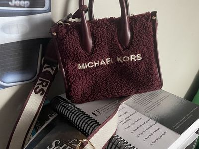 Michael kors purse