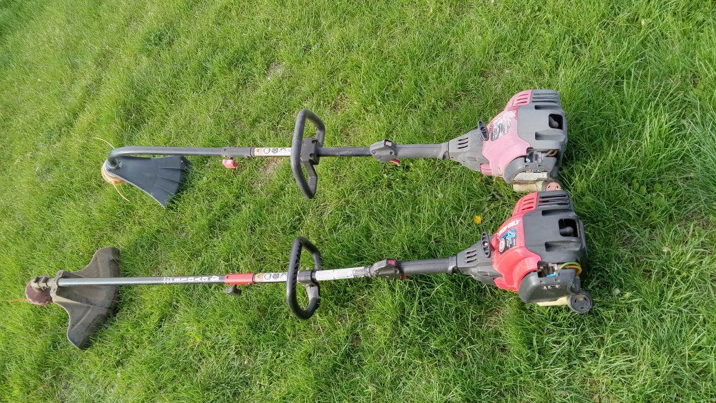 2 Red Troy Bilt Weed Wackers 4 Cycle