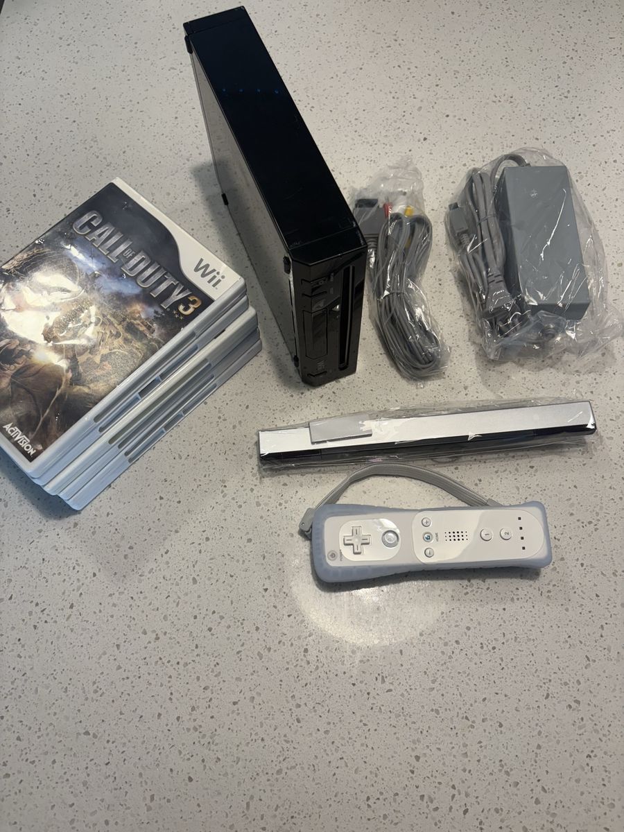 Modded Wii Bundle + 30 Games