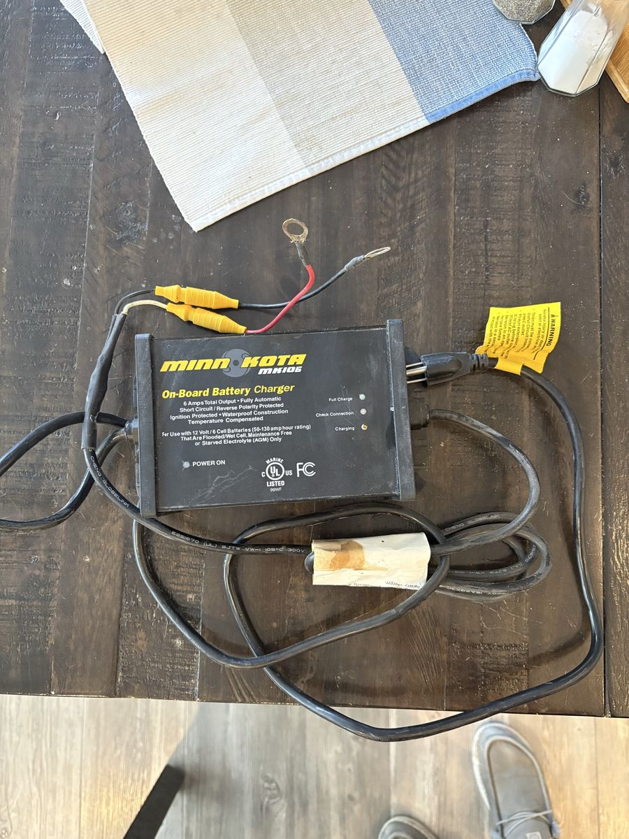 Minn kota on board batter charger