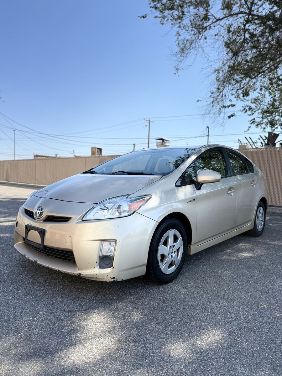 2011 Toyota Prius Three