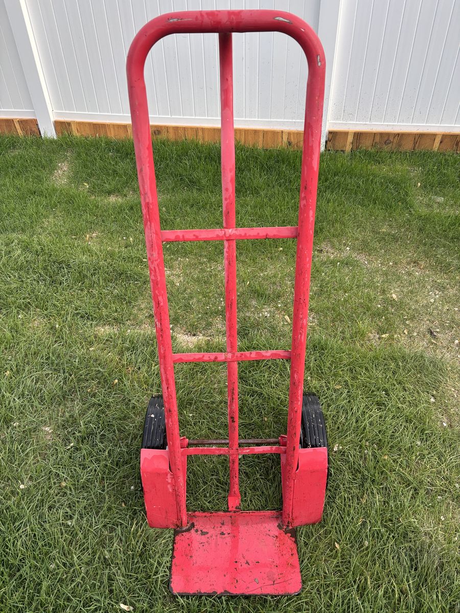 # Hand Cart 600 lb. Capacity Solid Rubber Tires