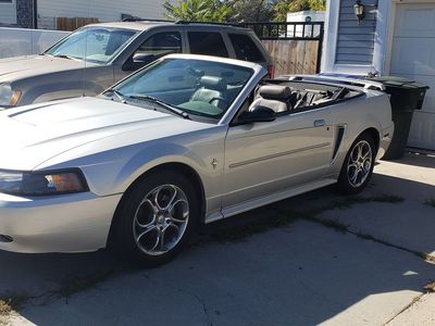 2003 FORD MUSTANG Base