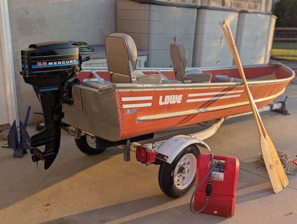 14' Aluminum fishing boat