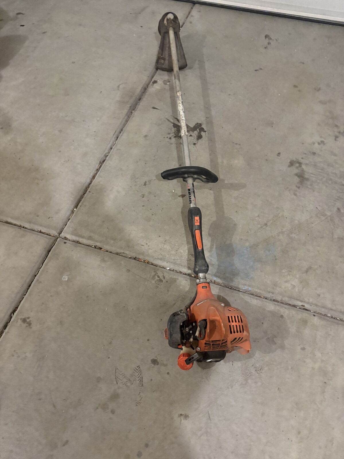 Echo commercial trimmer