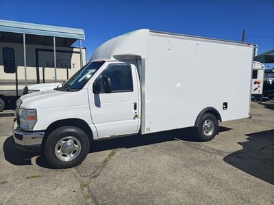 2013 Ford E-Series E-350 SD
