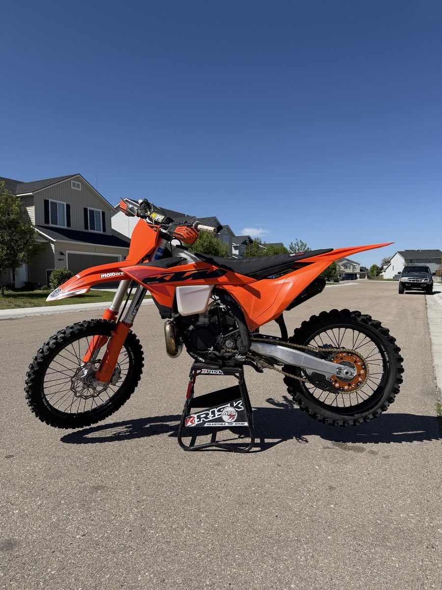 2025 KTM 300 SX