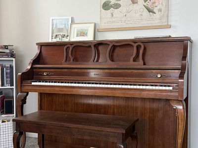 Kimball 43S3 - Console Upright Piano