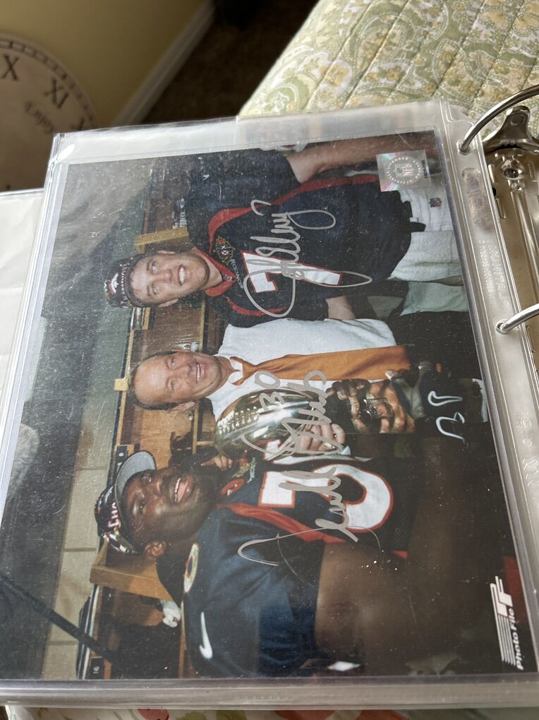 John Elway & Terell Davis Autograph 8x10 Broncos