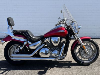 2005 Honda VTX 1300 C - GREAT GAS MILAGE