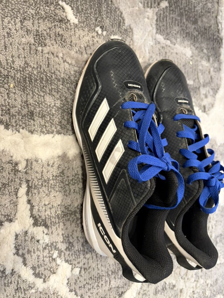 Adidas Icon Soccer Cleats Size 6